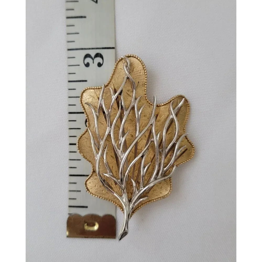 Vintage CORO Signed Gold & Silver Tone Leaf Brooch Pin - Picture 5 of 6